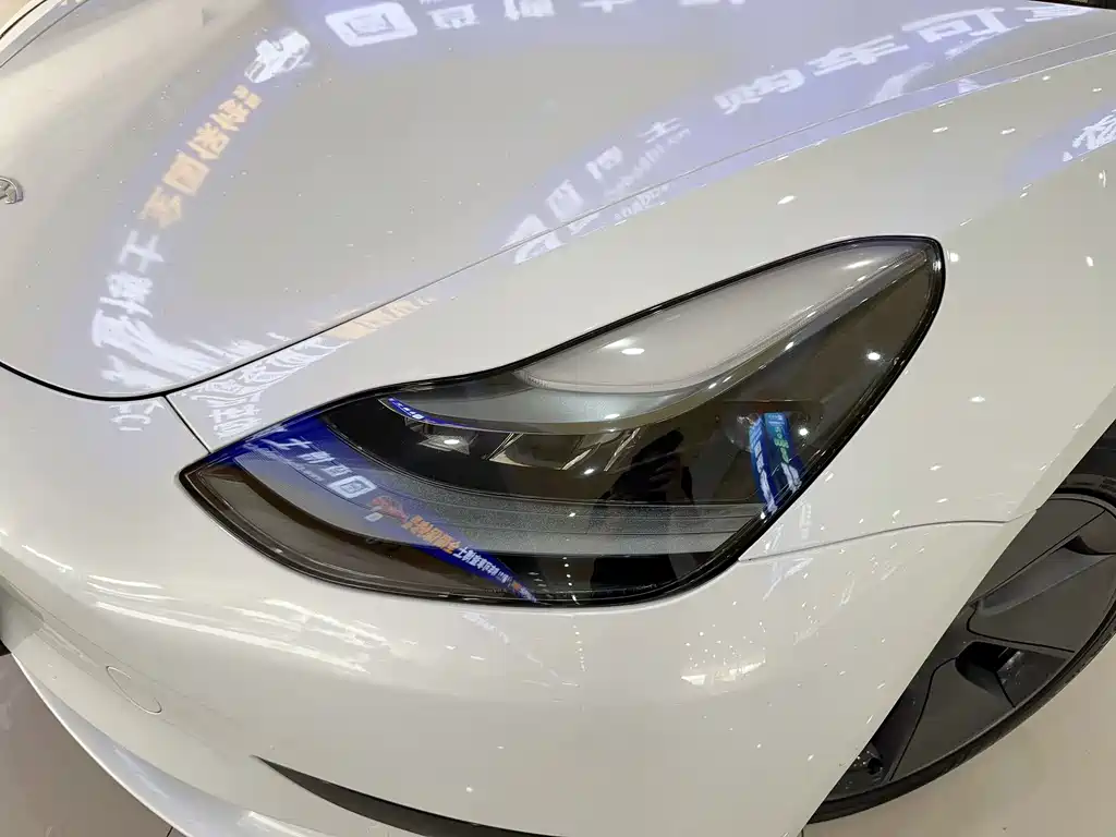 Tesla Model 3 — миниатюра 26