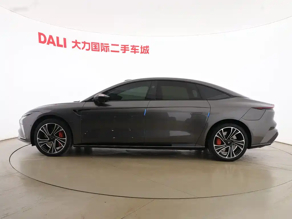 ZHIJI AUTOMOBILE ZHIJI L7