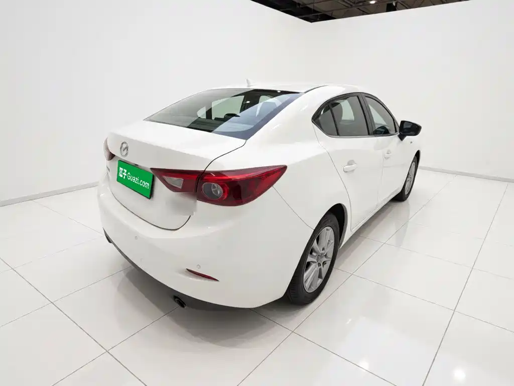 Mazda 3 Axela — миниатюра 4