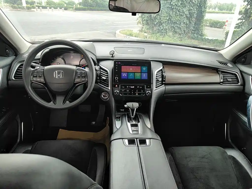 Honda Avancier — миниатюра 10