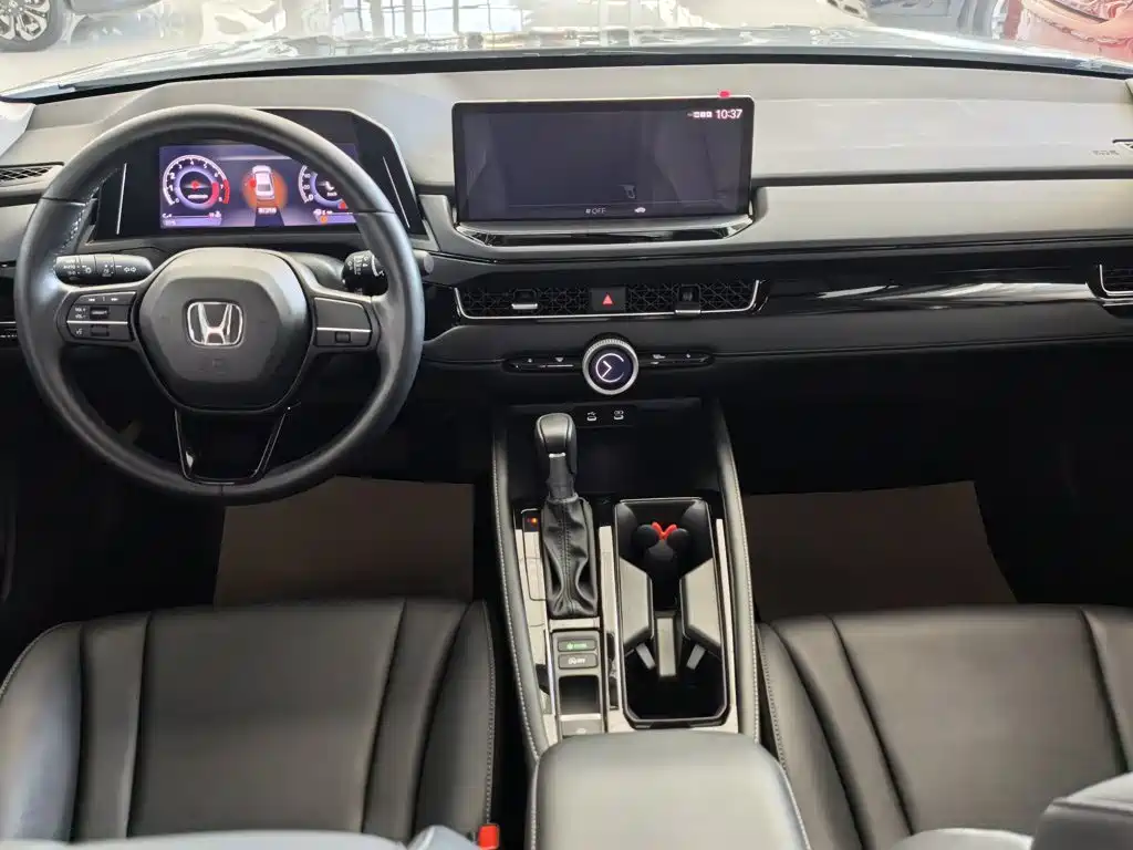 Honda Inspire — миниатюра 10
