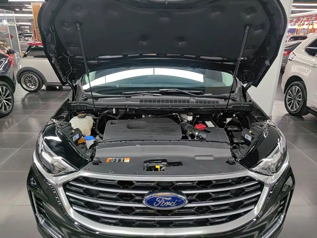 Ford Edge — миниатюра 20
