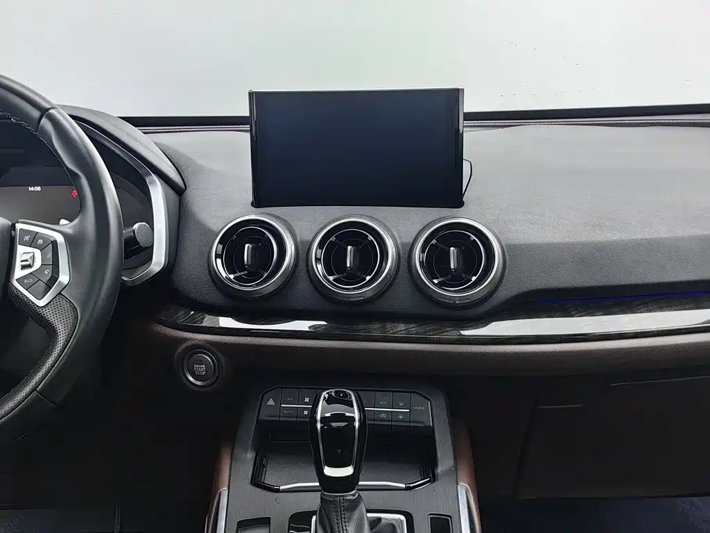 Wey Wey VV5 — миниатюра 12