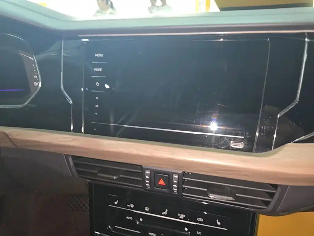 Volkswagen Passat — миниатюра 13