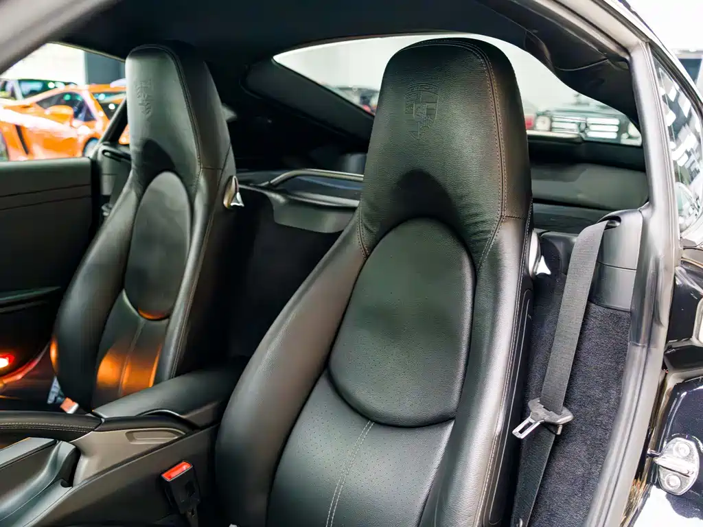 Porsche Cayman — миниатюра 10