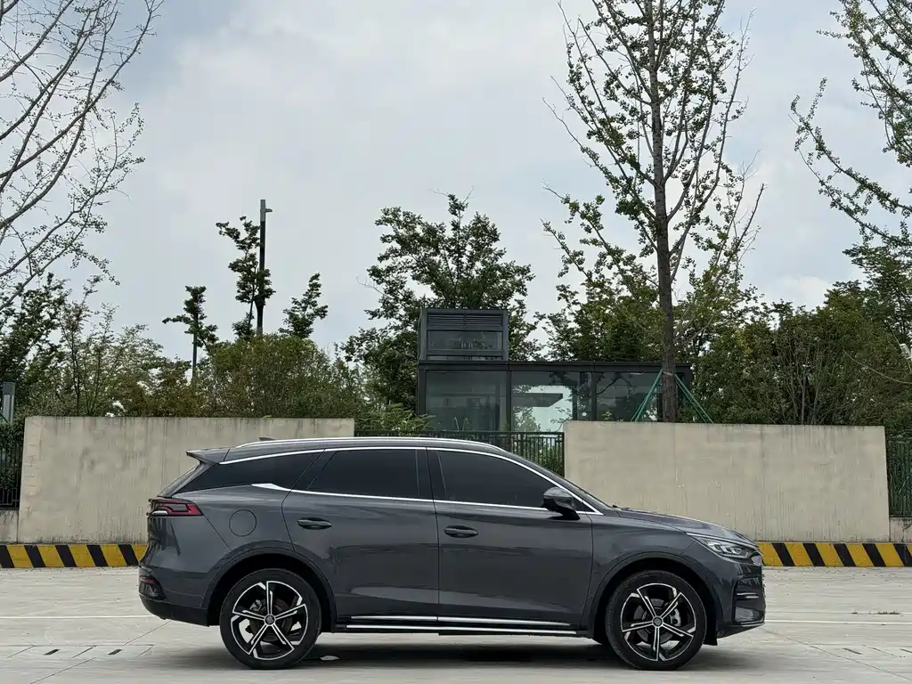 BYD Tang New Energy — миниатюра 6