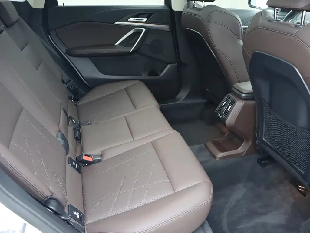 BMW X1 — миниатюра 12