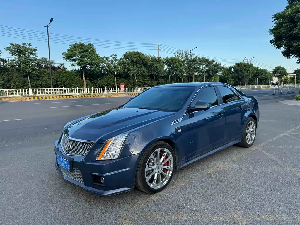 Купить Cadillac CTS
