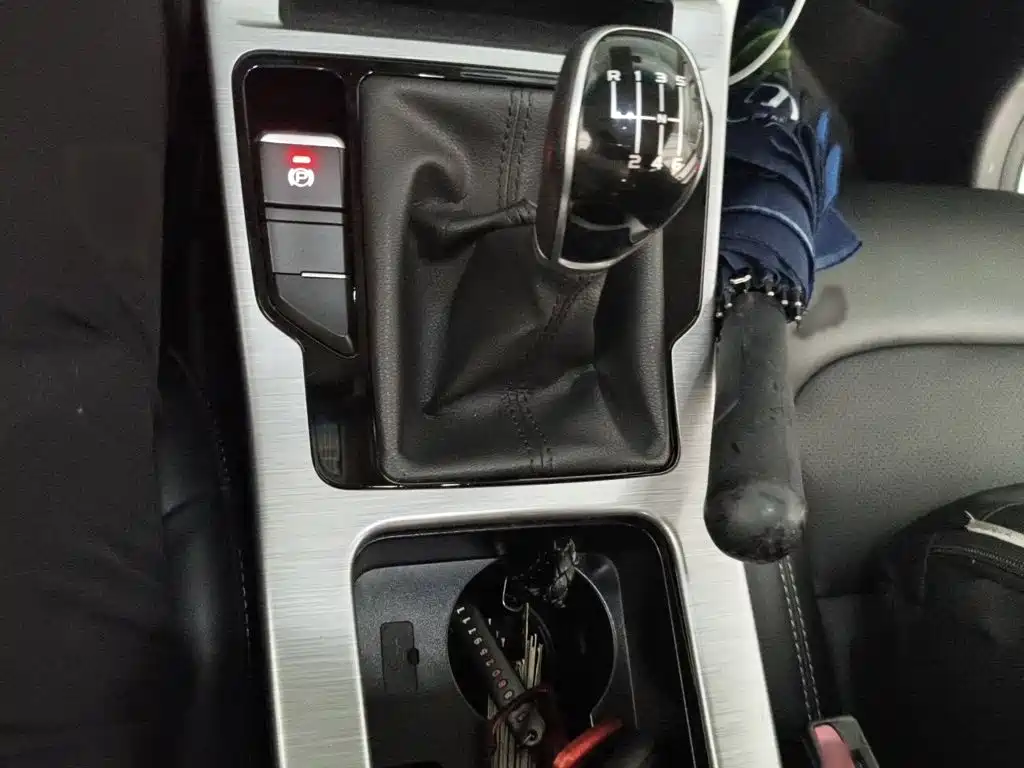 Geely Emgrand GS — миниатюра 7