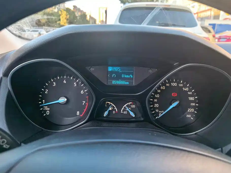 Ford Focus — миниатюра 14