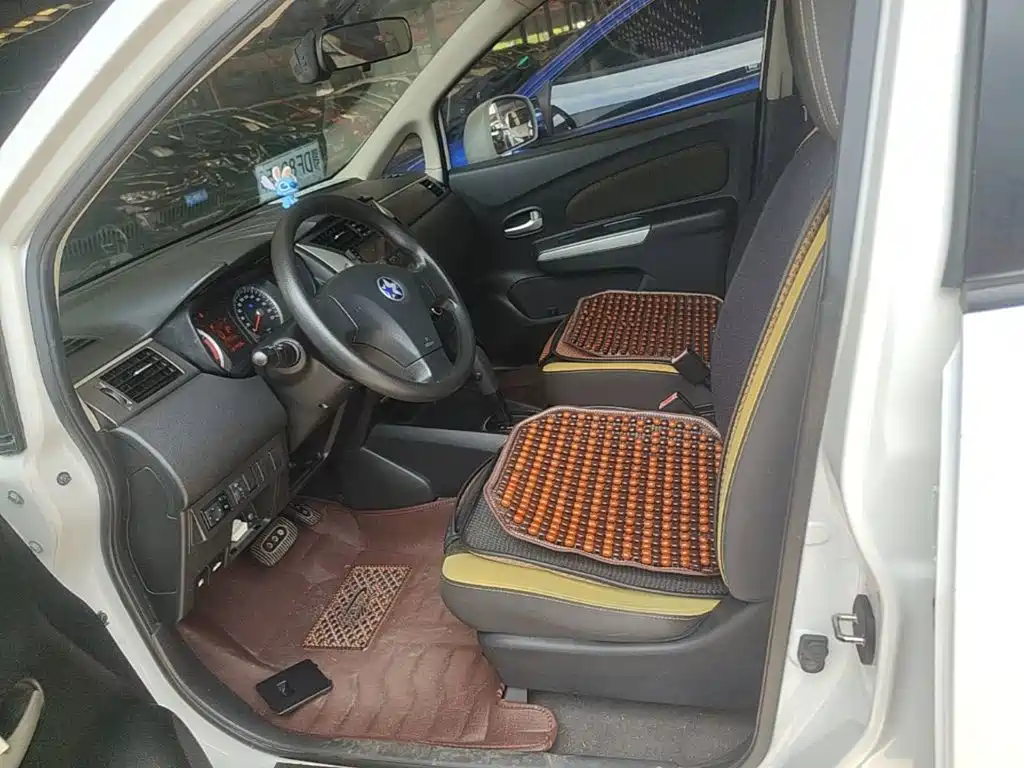 Venucia R50X — миниатюра 15