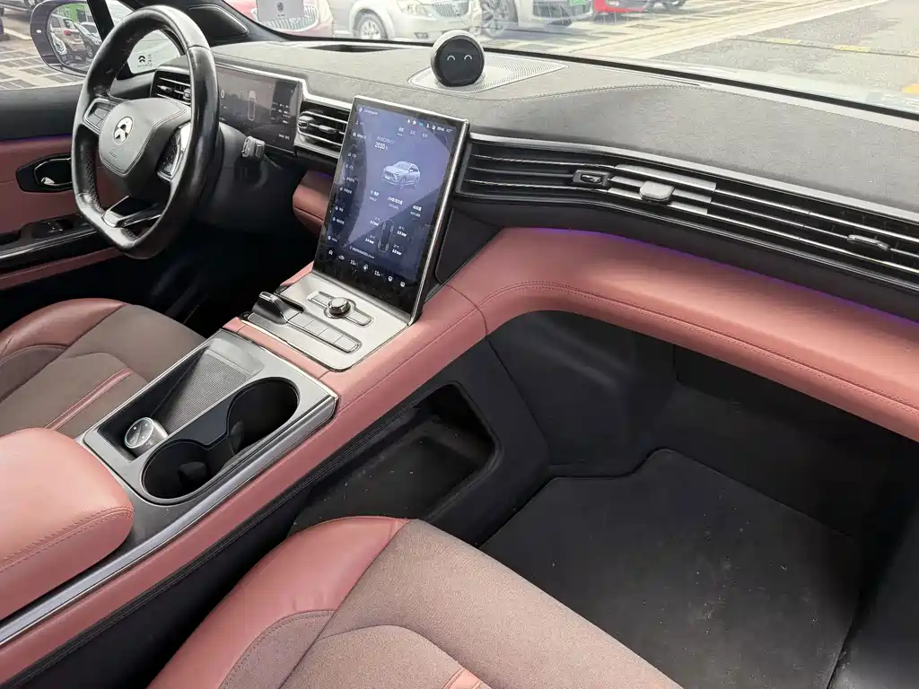 NIO EC6 — миниатюра 11