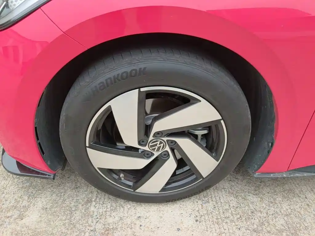 Volkswagen ID.3 — миниатюра 23