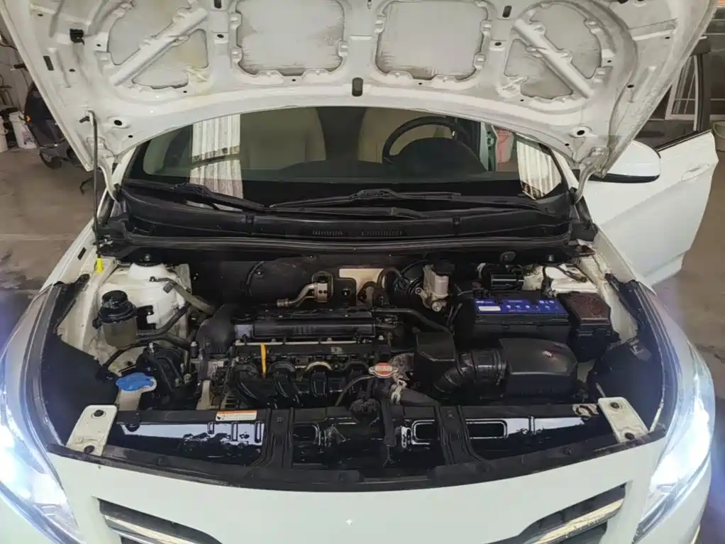 Hyundai Verna — миниатюра 20