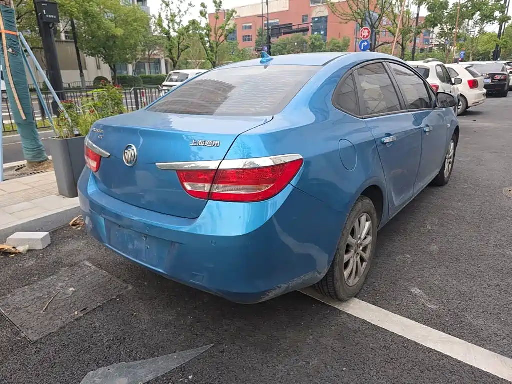 Buick Excelle — миниатюра 7