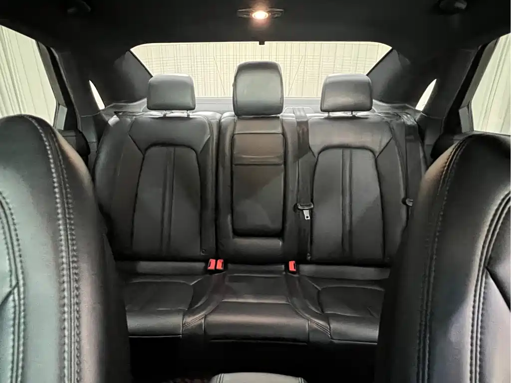 Lincoln MKZ — миниатюра 9