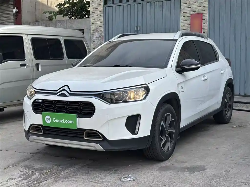Купить Citroen C3-XR