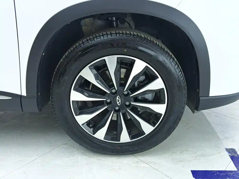 Chery Tiggo 8 PLUS — миниатюра 6