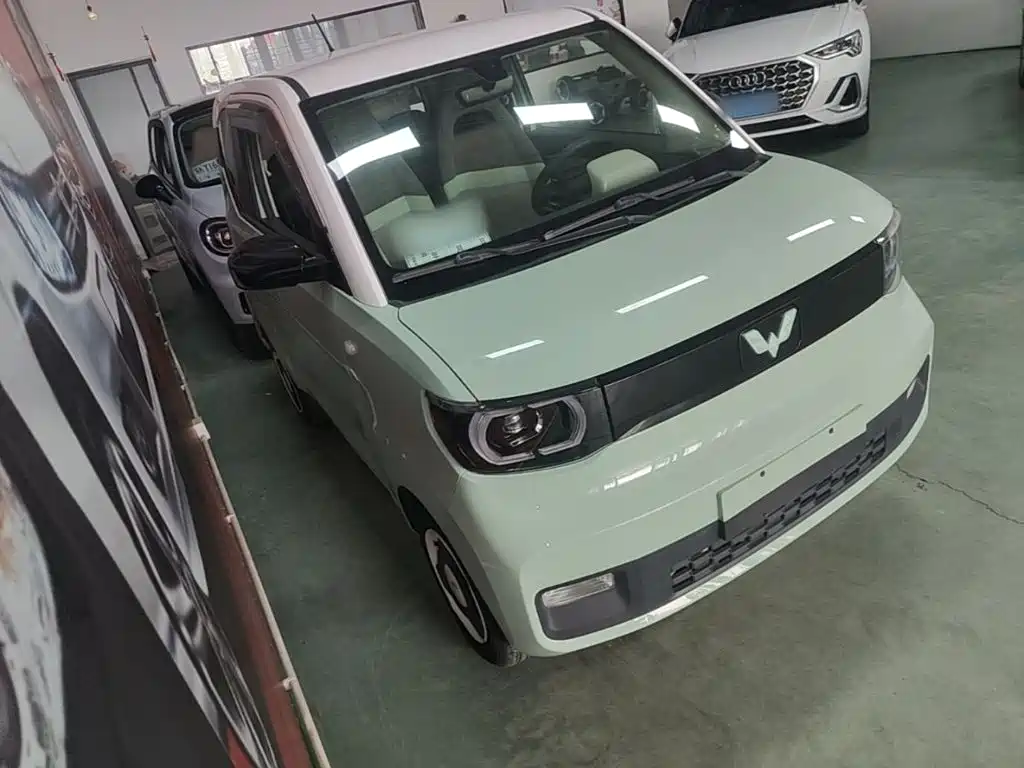 Wuling MINIEV — миниатюра 4