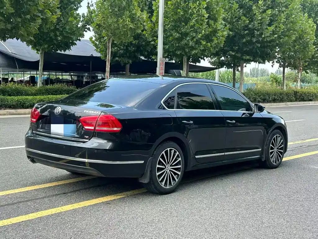 Volkswagen Passat — миниатюра 7