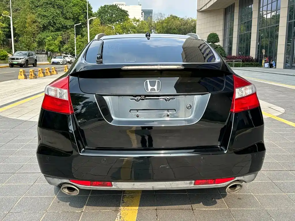 Honda Crosstour — миниатюра 4