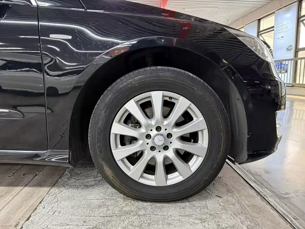 Mercedes-Benz R-Class — миниатюра 11