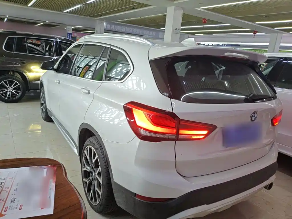 BMW X1 — миниатюра 5