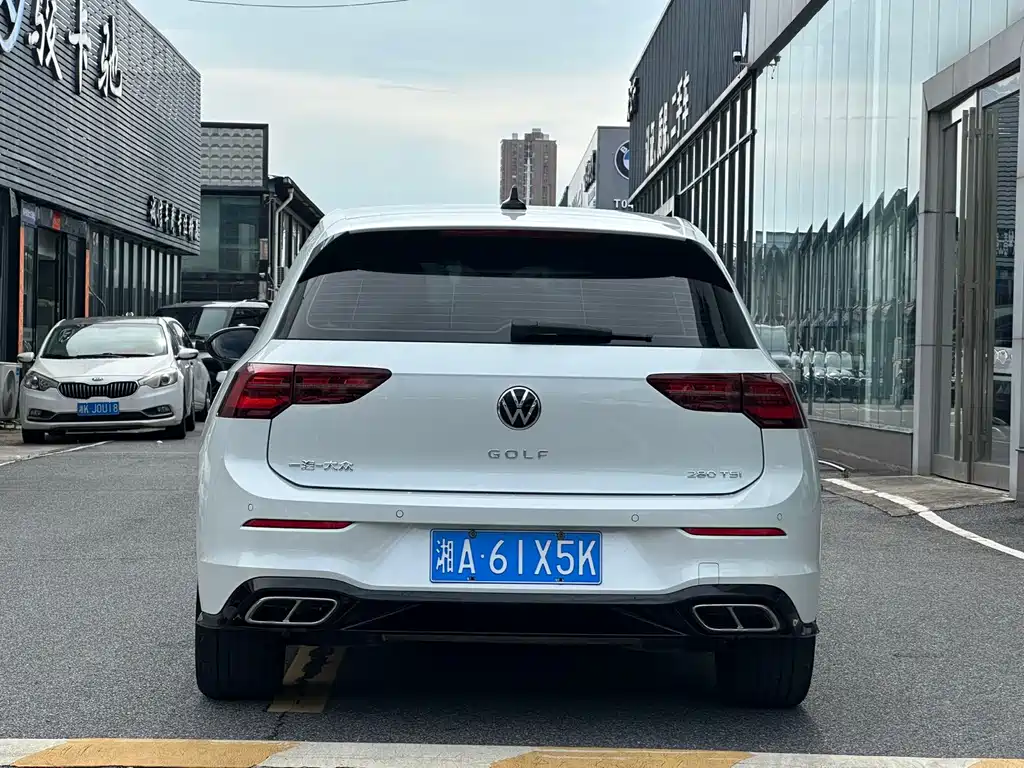 Volkswagen Golf — миниатюра 10