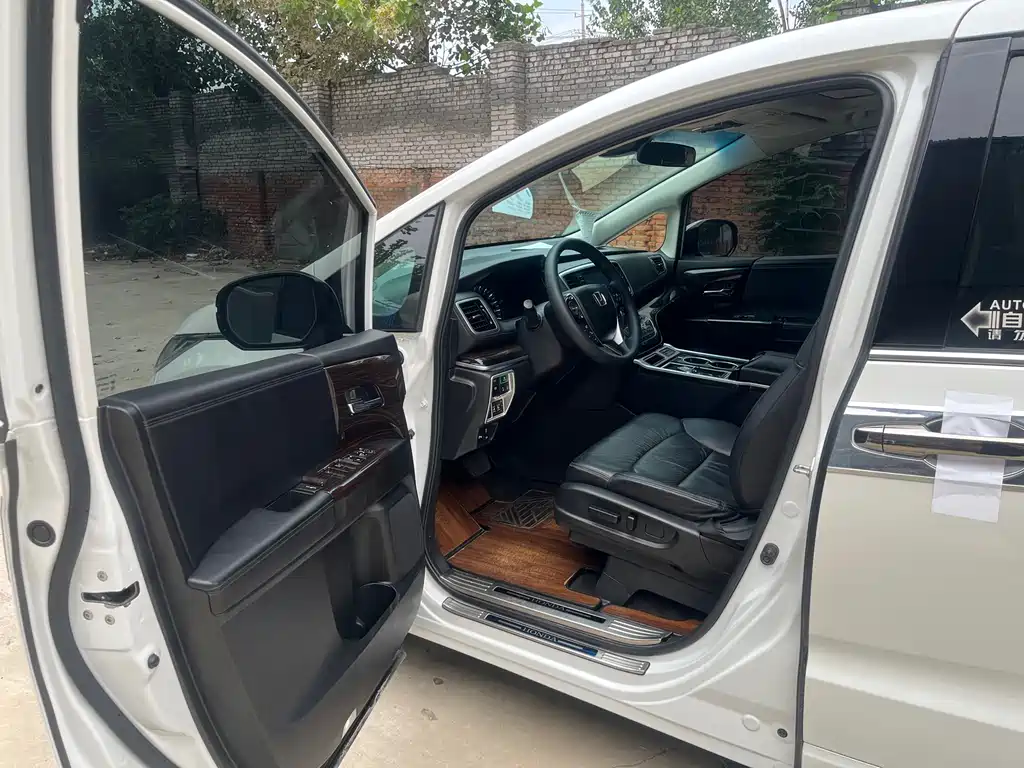 Honda Odyssey — миниатюра 5
