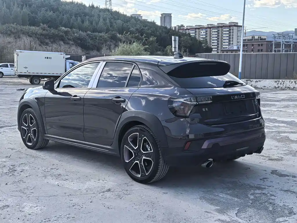 Lynk & Co 02 — миниатюра 7