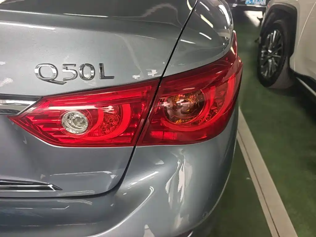 Infiniti Q50L — миниатюра 8