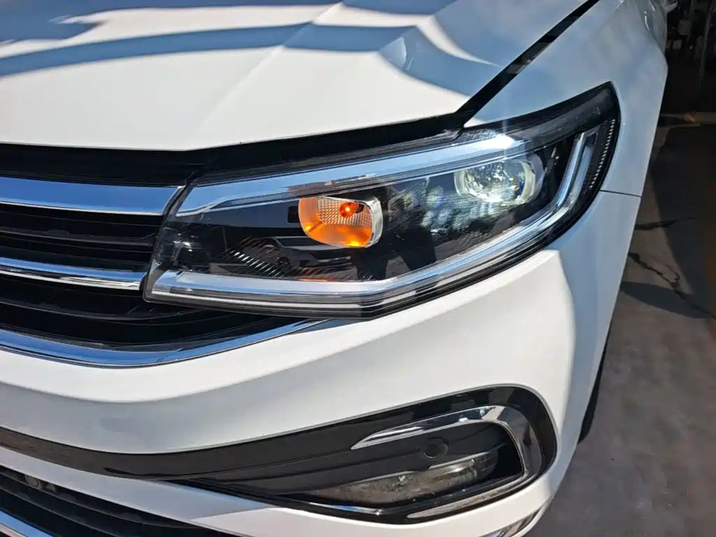 Volkswagen Bora — миниатюра 24