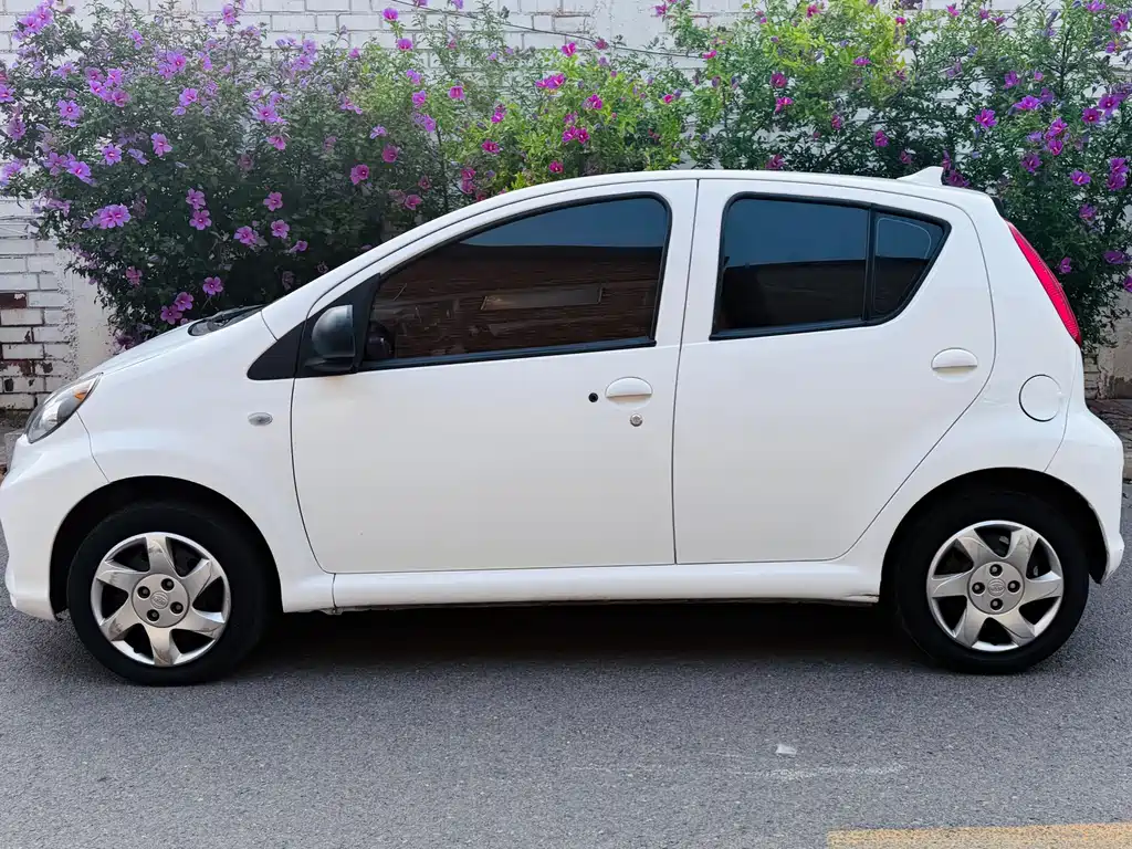 BYD e1 — миниатюра 3