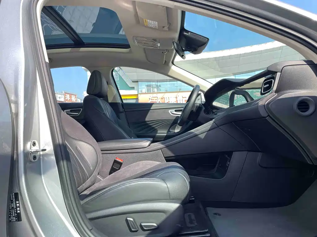 Roewe D7 — миниатюра 12