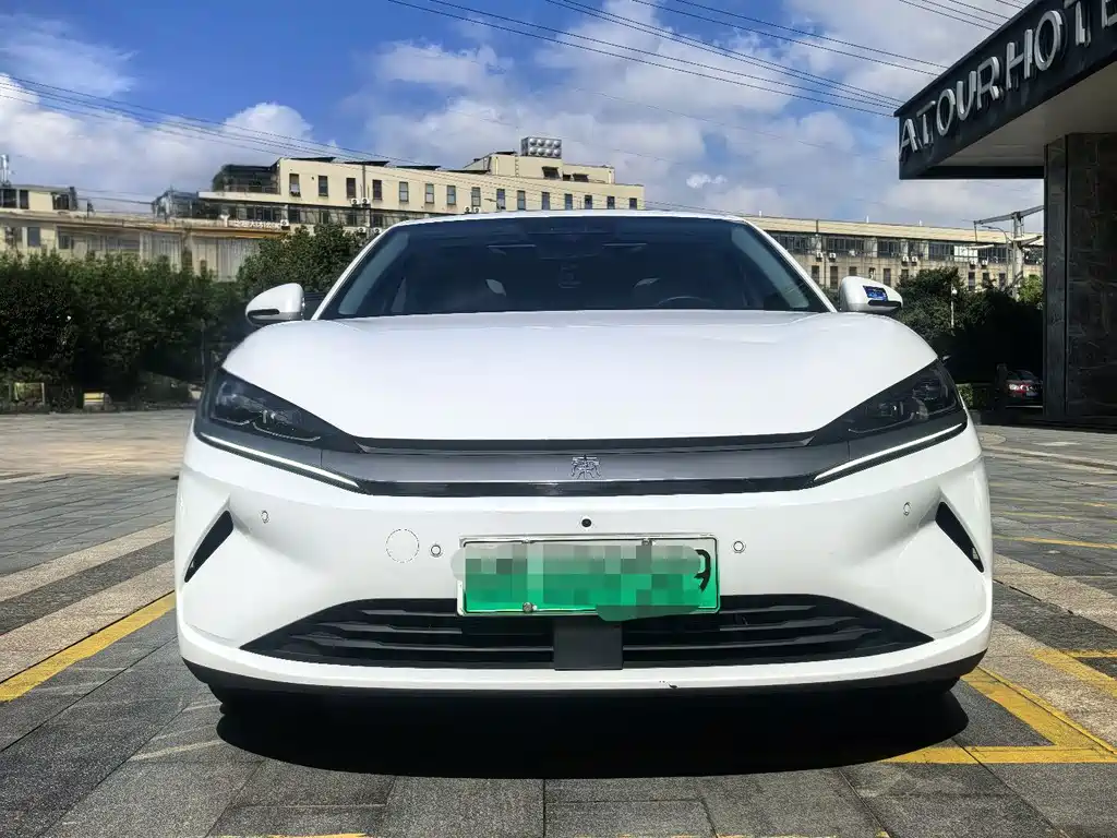 BYD Qin L — миниатюра 3