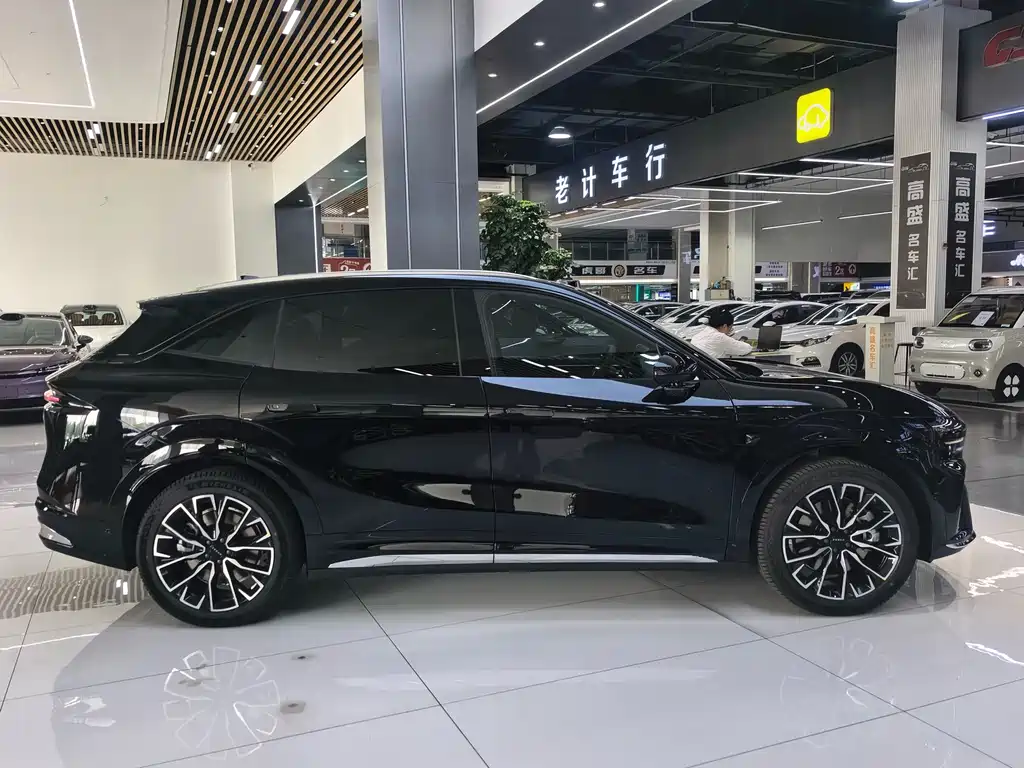 Zeekr 7X — миниатюра 23