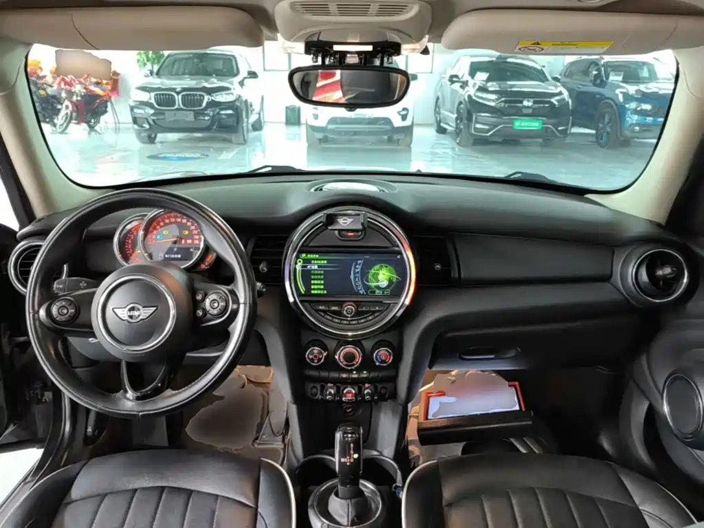 MINI Mini — миниатюра 10