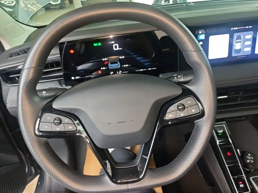 Roewe i5 — миниатюра 11