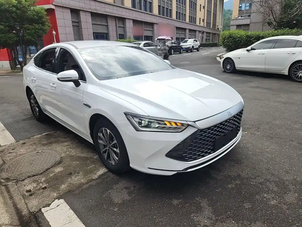 BYD Qin PLUS — миниатюра 4