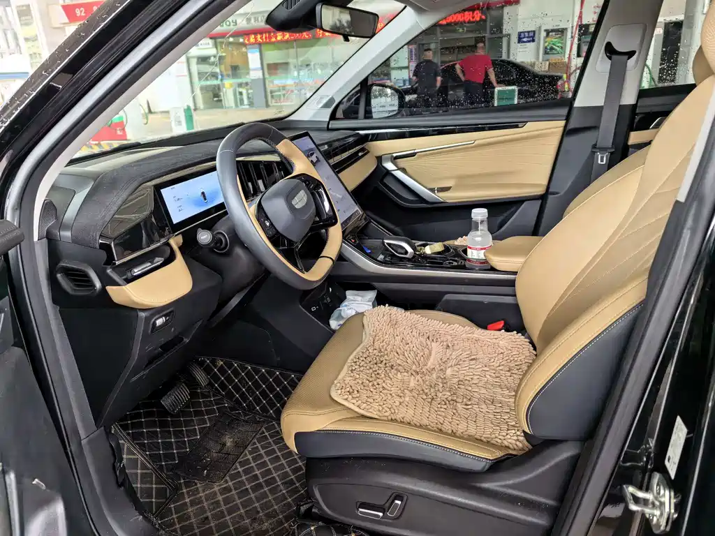 Geely Boyue L — миниатюра 4