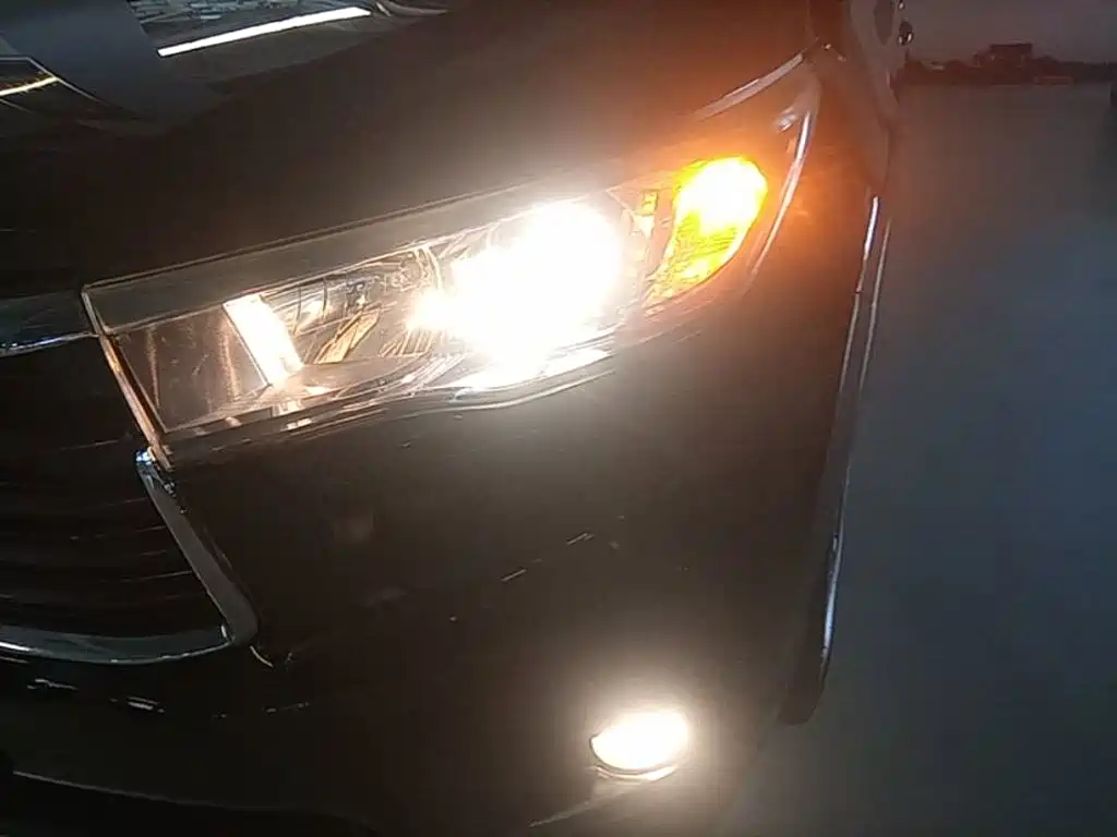 Toyota Highlander — миниатюра 24