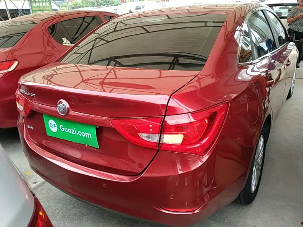 Buick Excelle — миниатюра 6