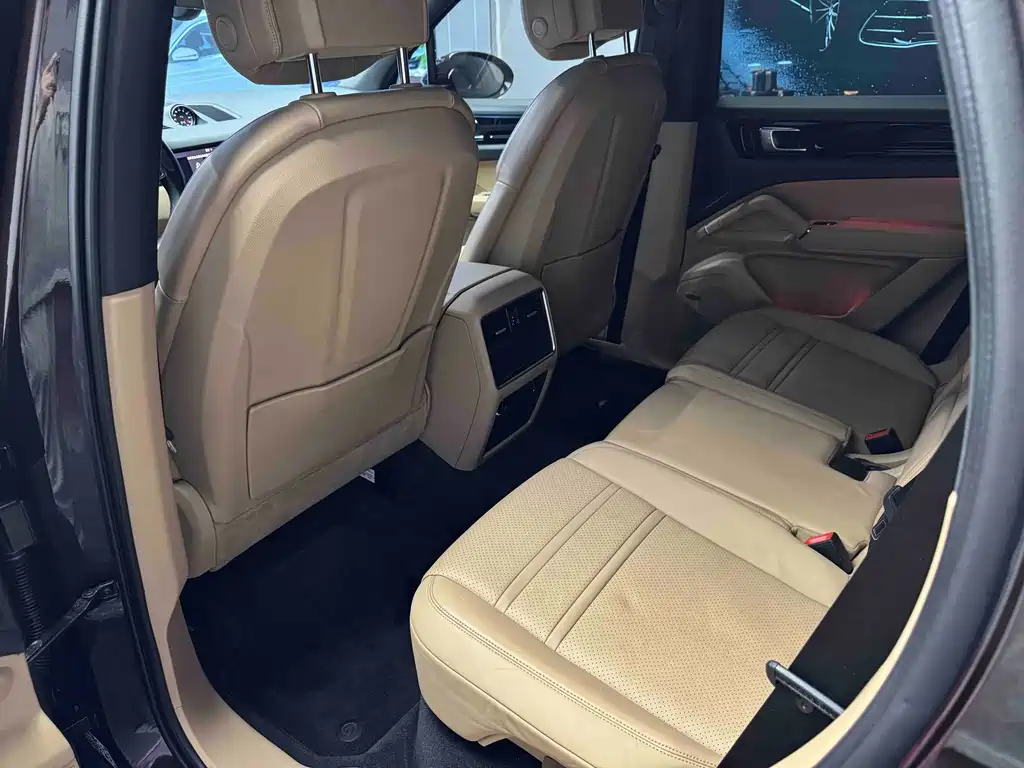 Porsche Cayenne 2019 Cayenne 3.0T