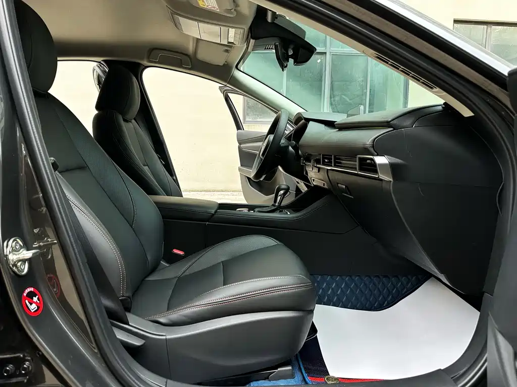 Mazda 3 Axela — миниатюра 4