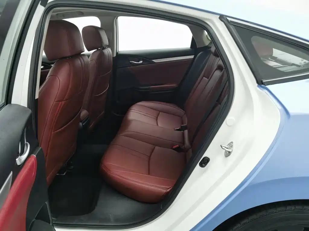 Honda Civic — миниатюра 15