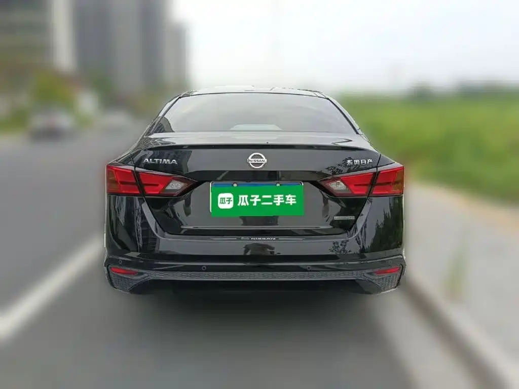 Nissan Teana — миниатюра 4