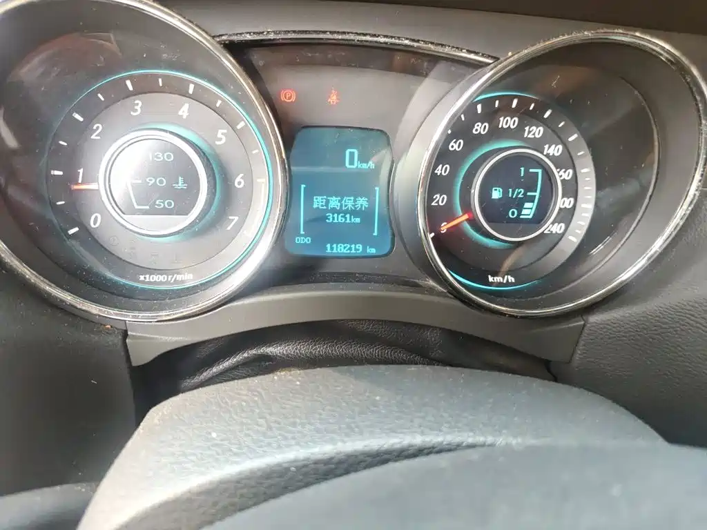 BAIC Senova D50 — миниатюра 8