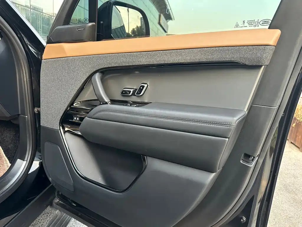 Land Rover Sport — миниатюра 11