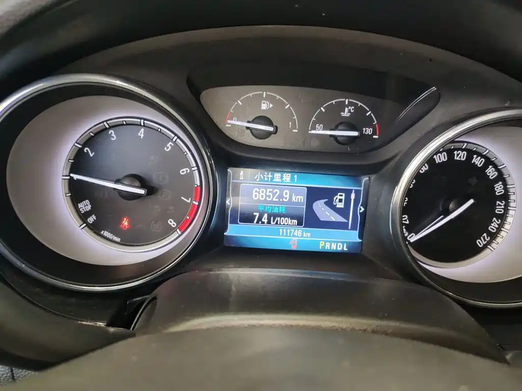 Buick Verano — миниатюра 12