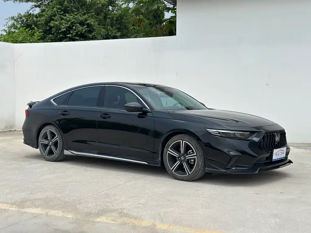 Honda Inspire — миниатюра 3